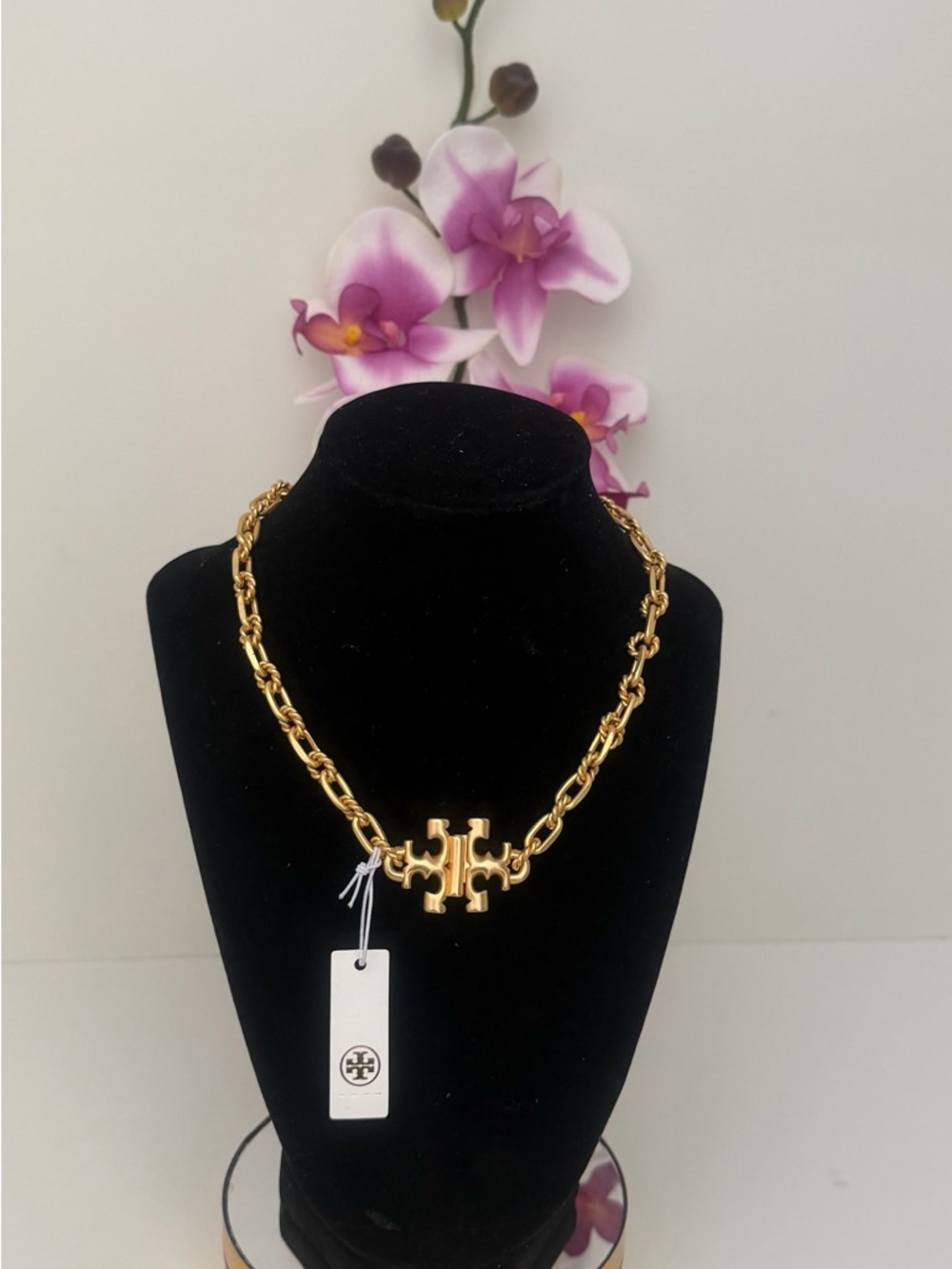 Tory Burch Authentic Statement Necklace .18k Gold Plated NEW
